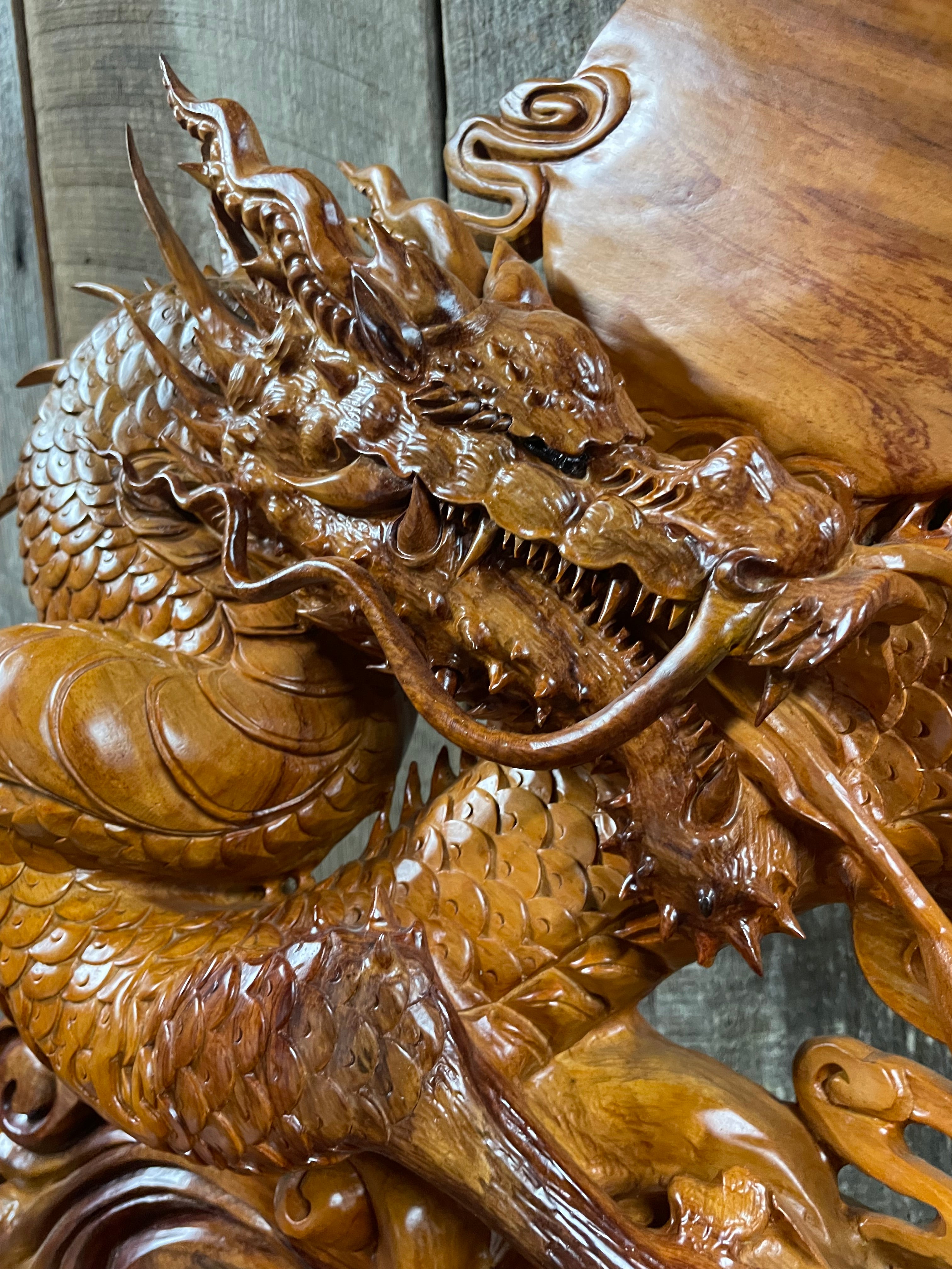 Hand-Carved Vietnamese Rosewood Dragon Sculpture – Gỗ Hương – 34” × 26”
